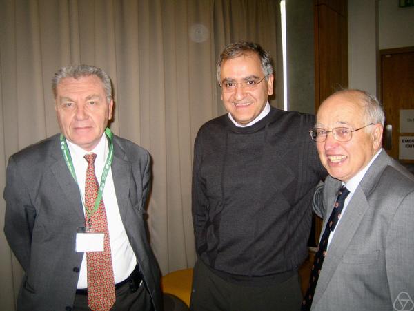 Jean-Pierre Bourguignon, Cumrun Vafa, Michael Francis Atiyah