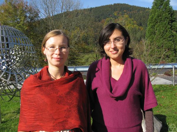 Asya Metelkina, Constanza Rojas-Molina