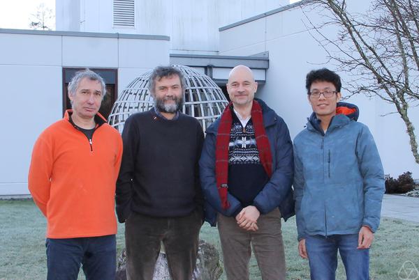 Ilia Zharkov, Diego Matessi, Helge Ruddat, Cheuk Yu Mak