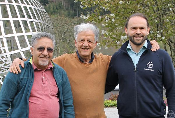 Aissa Aibeche, Chérif Amrouche, Peter Lewintan