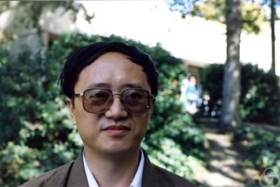 Hongcang Yang