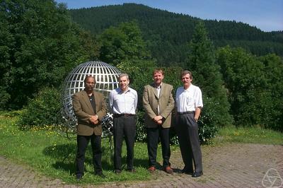 Edwin Kreuzer, Michael Dellnitz, N. Sri Namachchivaya, Wolfgang H. Kliemann