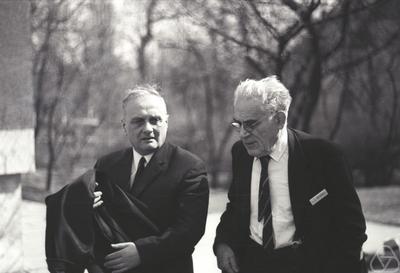 Alexander O. Gelfond, Louis Joel Mordell