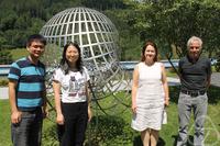 Bangwei She, Yuhuan Yuan, Mária Lukáčová-Medvidová, Eduard Feireisl