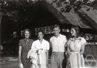 Irmgard Süss, Olga Taussky-Todd, John Todd, Hilo Süss